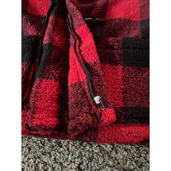 NWT Sabrina Lauren Heavy buffalo plaid, plush jacket ￼with pockets double closur - Picture 9 of 13